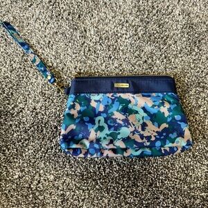 Travelon Wristlet Clutch Card Holders RFID Blocking Safe Floral Geometric Blue